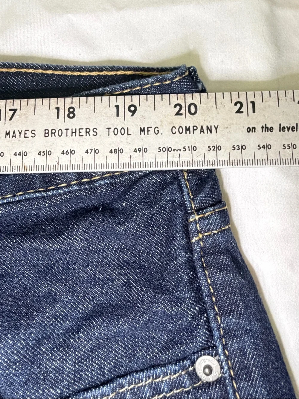 Levi's Men's Indigo Relaxed Straight Jeans